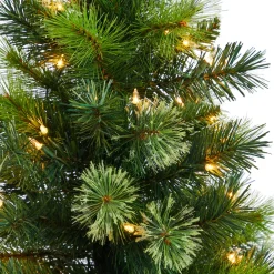 Pre-Lit Christmas Trees*The Holiday Aisle 4' 6