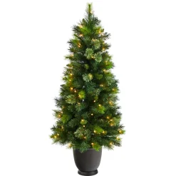 Pre-Lit Christmas Trees*The Holiday Aisle 4' 6