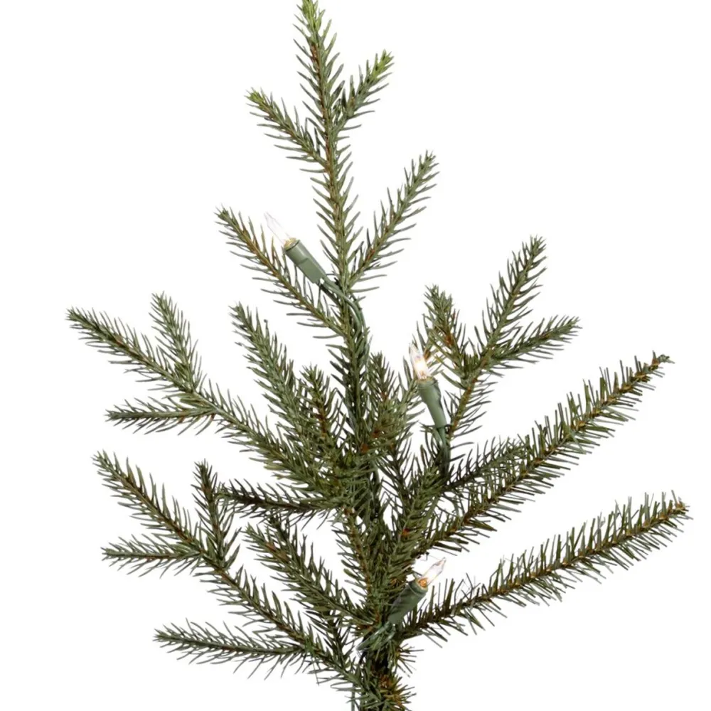Pre-Lit Christmas Trees*Rebrilliant 8' 6" H Green Realistic Artificial Fir Christmas Tree With 1000 Lights Led Lights