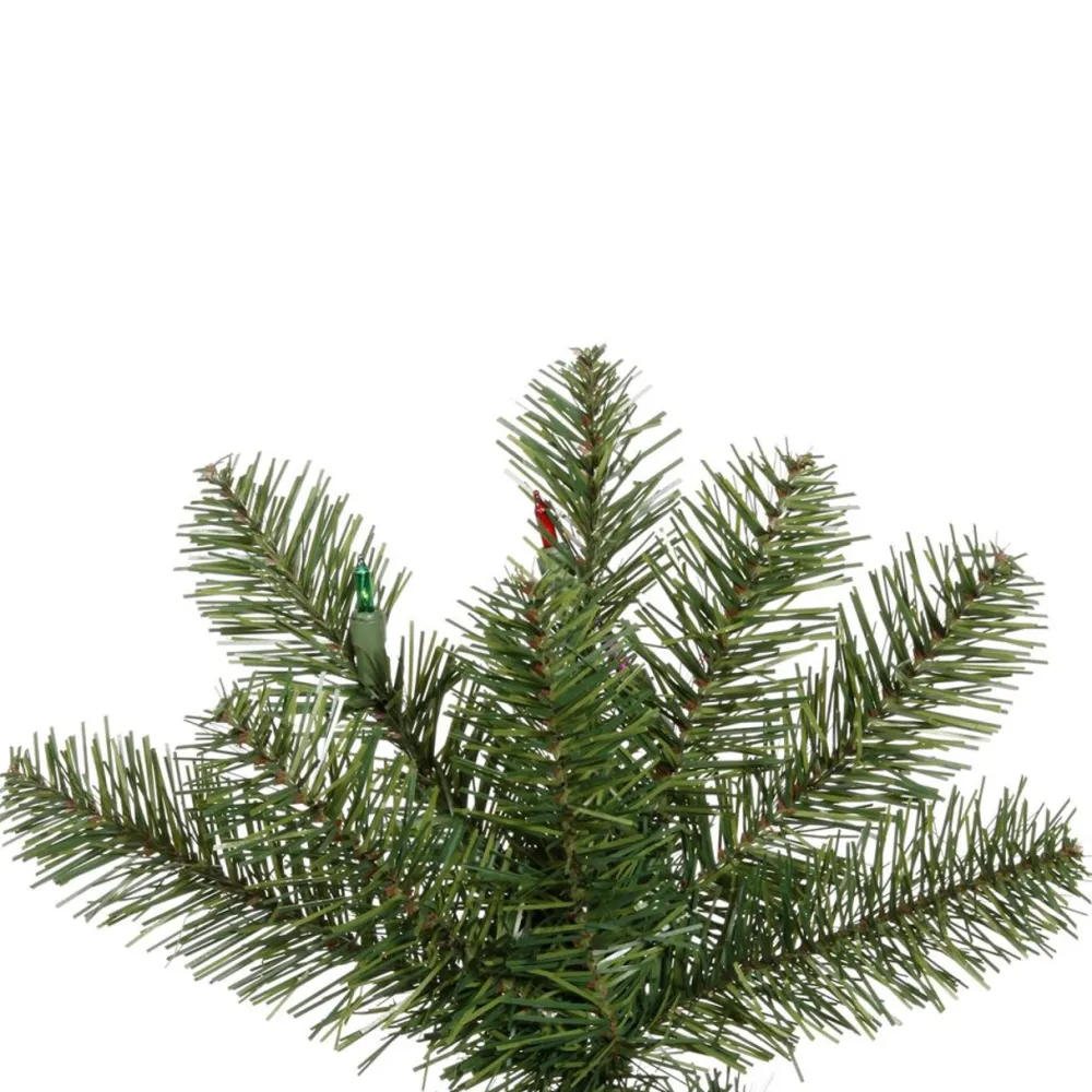 Pre-Lit Christmas Trees*The Holiday Aisle 5.5' Green Artificial Christmas Tree With 165 Multicolored Led Lights With Stand