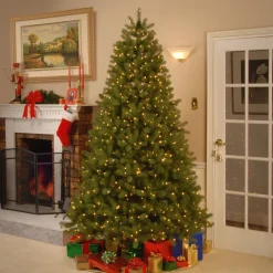 Pre-Lit Christmas Trees*The Holiday Aisle 7.5' Green Fir Artificial Christmas Tree With 700 Colored & Clear Lights