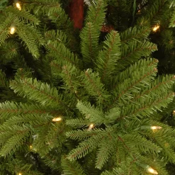 Pre-Lit Christmas Trees*Sand & Stable 7.5' Green Fir Artificial Christmas Tree With 450 Clear/White Lights