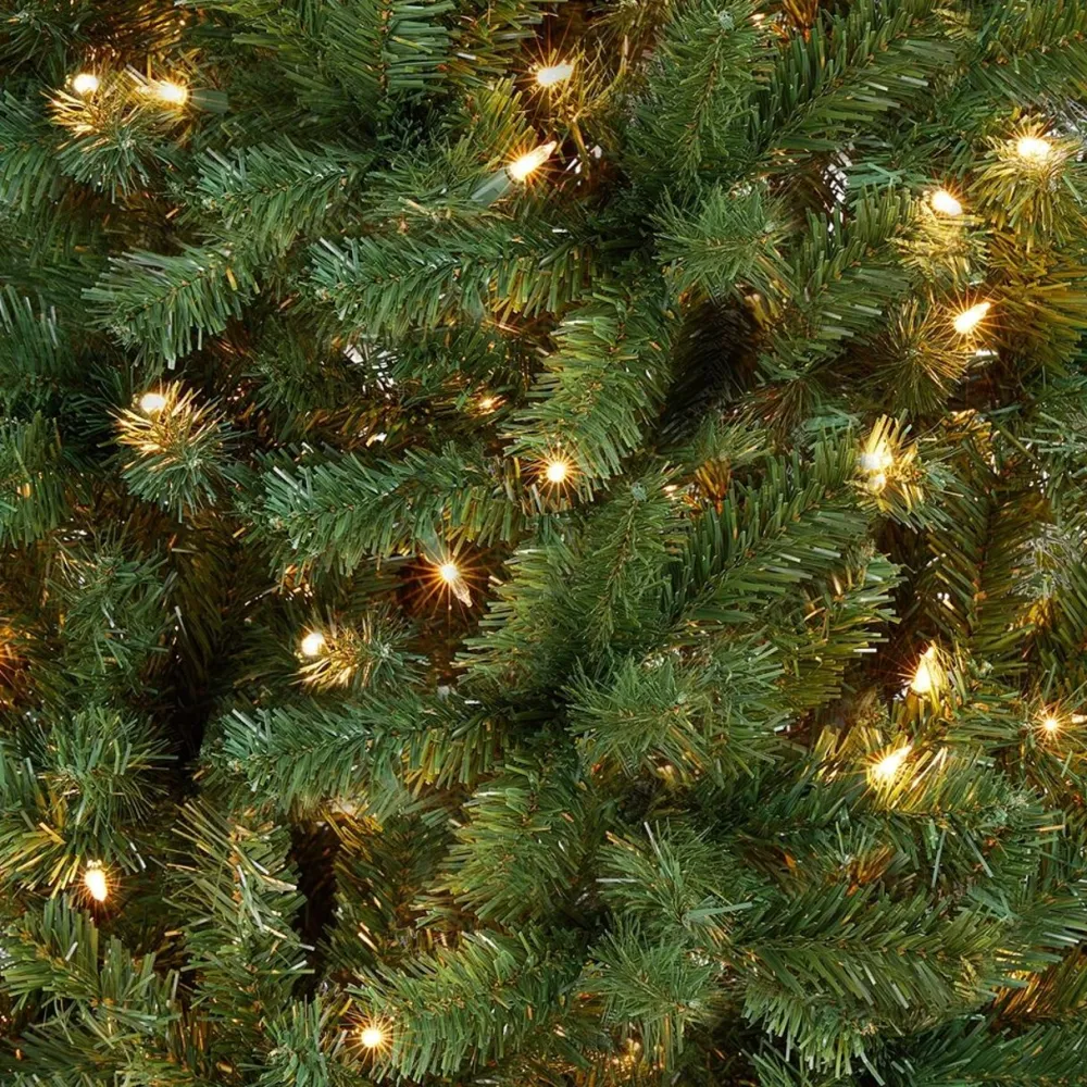Pre-Lit Christmas Trees*The Holiday Aisle 7.5' Green Spruce Artificial Christmas Tree With 350 Clear/White Lights