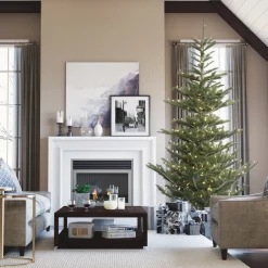 Pre-Lit Christmas Trees*The Holiday Aisle 7.5' Green Spruce Artificial Christmas Tree With 400 Clear Lights With Stand