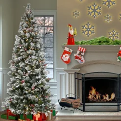 Pre-Lit Christmas Trees*The Holiday Aisle 9' Green Spruce Artificial Christmas Tree With 700 Clear/White Lights