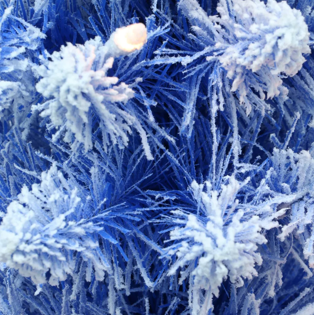 Pre-Lit Christmas Trees*The Holiday Aisle 4'6" H Blue Frosted Christmas Tree With 100 Lights