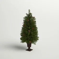 Pre-Lit Christmas Trees*Andover Mills 3.5' H Green Artificial Fir Christmas Tree With 50 Lights