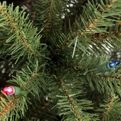 Pre-Lit Christmas Trees*The Holiday Aisle 4.5' H Green Realistic Artificial Fir Trees Christmas Tree With 250 Lights