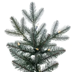 Pre-Lit Christmas Trees*The Holiday Aisle 90'' H Green Realistic Spruce Christmas Tree With 750 Led Lights
