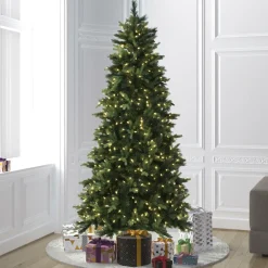Pre-Lit Christmas Trees*The Holiday Aisle 78'' H Green Realistic Spruce Christmas Tree With 500 Led Lights