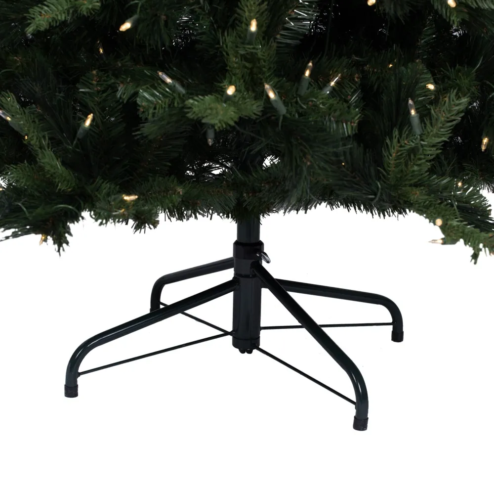 Pre-Lit Christmas Trees*The Holiday Aisle 78'' H Green Realistic Spruce Christmas Tree With 500 Led Lights