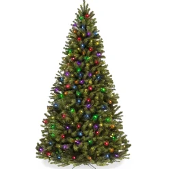 Pre-Lit Christmas Trees*The Holiday Aisle 6' H Green Tree Family Christmas Tree 250 Lights Led