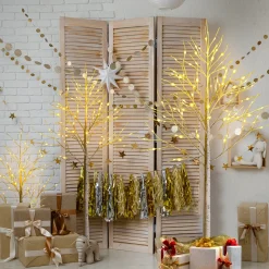 Pre-Lit Christmas Trees*The Holiday Aisle 6' H White Realistic Artificial Christmas Tree With 96 Led Lights