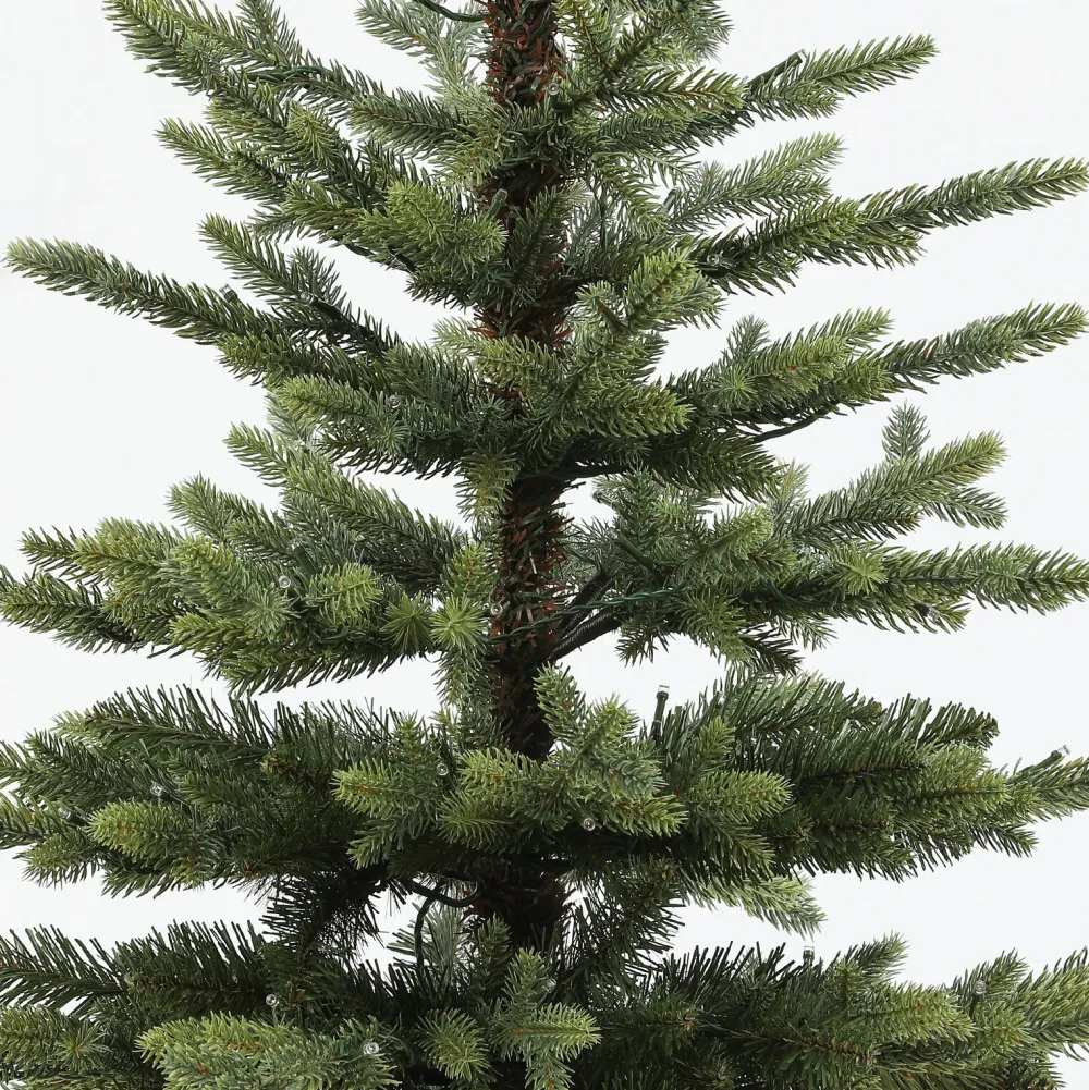 Pre-Lit Christmas Trees*The Holiday Aisle 3'6" Slender Green Fir Christmas Tree With 100 Led Lights