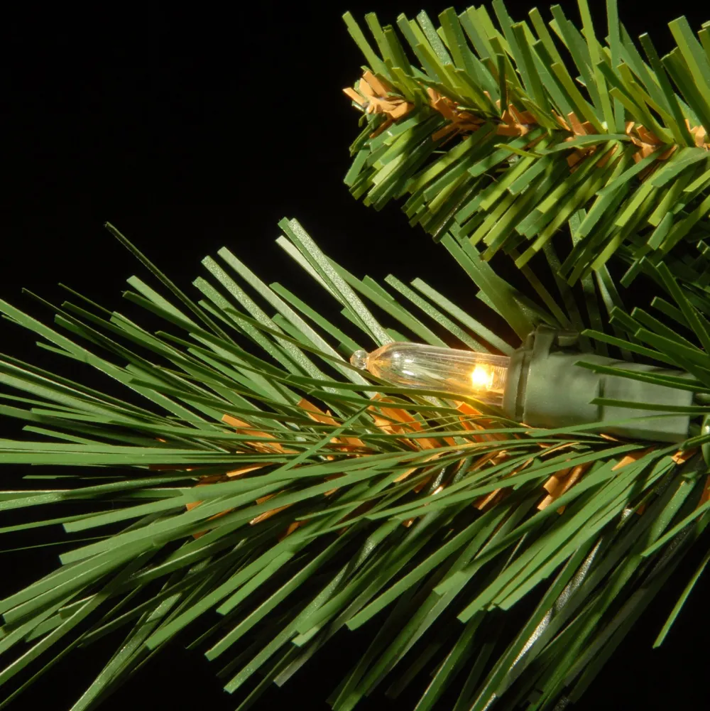 Pre-Lit Christmas Trees*The Holiday Aisle Adrihana 12' Green Artificial Christmas Tree With 1400 Clear/White Lights