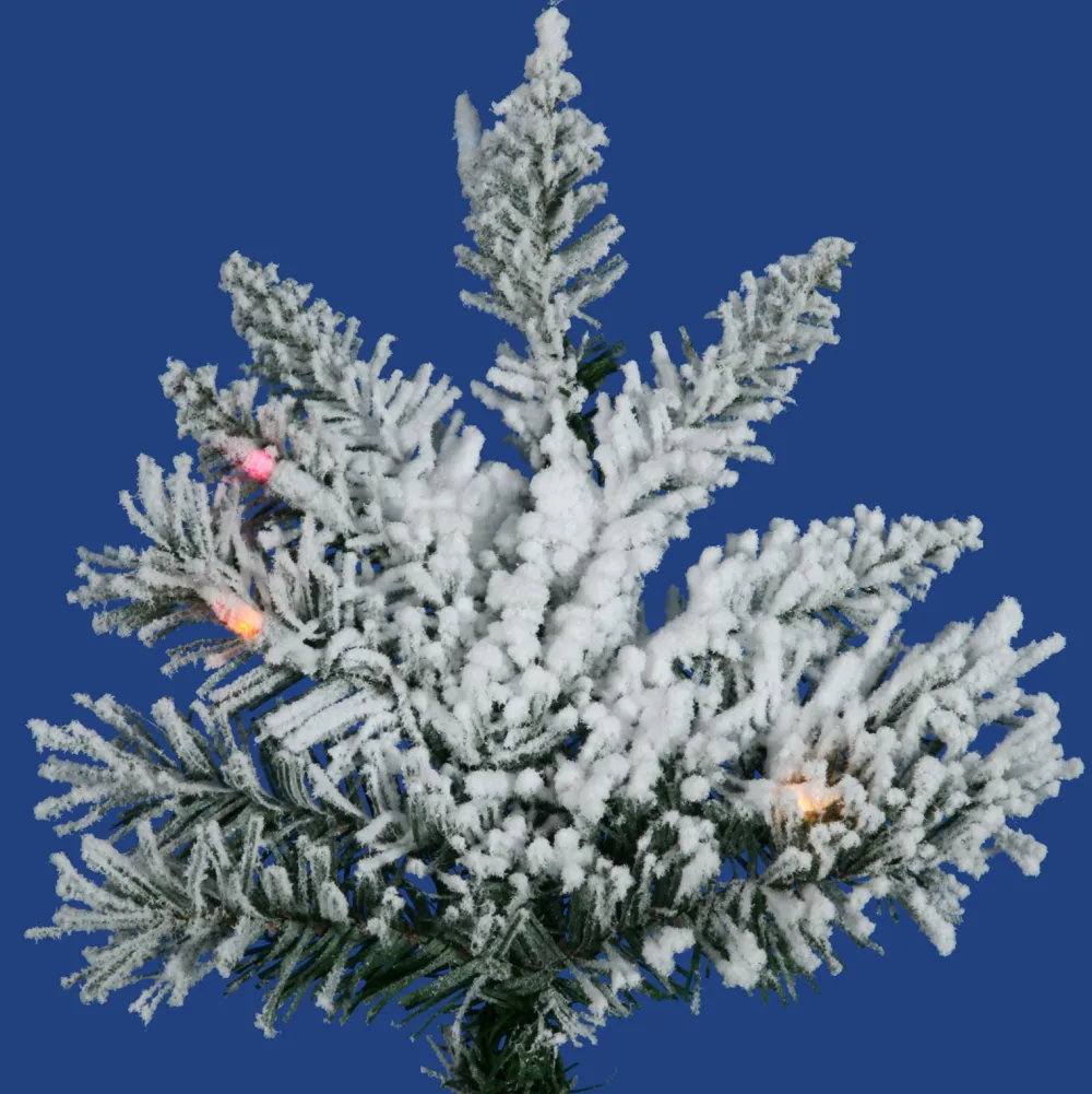Pre-Lit Christmas Trees*The Holiday Aisle Flocked Utica Fir Slim Artificial Christmas Tree