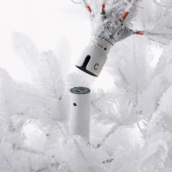 Pre-Lit Christmas Trees*Martha Stewart Flocked White Spruce Artificial Christmas Tree With Clear/White Lights