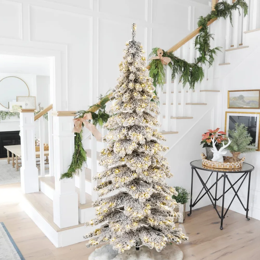 Pre-Lit Christmas Trees*The Holiday Aisle 7.5Ft Slender Flocked/Frosted Spruce Christmas Tree With 350 Led Lights