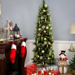 Pre-Lit Christmas Trees*Steelside Green Artificial Christmas Tree With Clear/White Lights