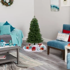 Pre-Lit Christmas Trees*The Holiday Aisle Green Artificial Realistic Fir Feather Christmas Tree With Led Steady/Constant Lights