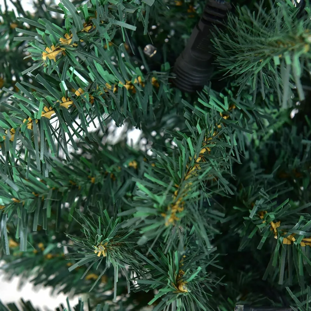 Pre-Lit Christmas Trees*The Holiday Aisle Green Pine Artificial Christmas Tree With 150 Clear Lights