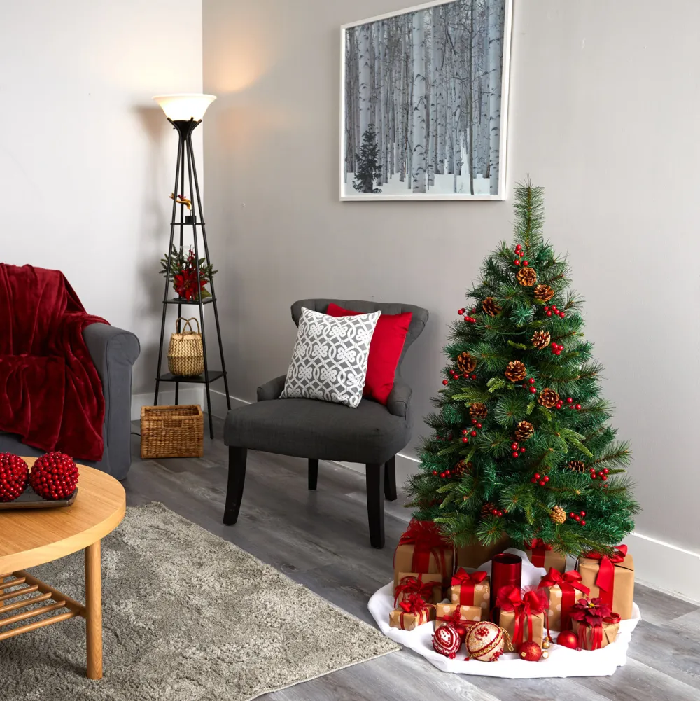 Pre-Lit Christmas Trees*The Holiday Aisle Green Pine Artificial Christmas Tree With Clear/White Lights