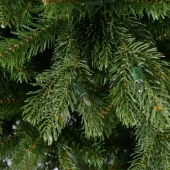 Pre-Lit Christmas Trees*Martha Stewart Green Spruce Artificial Christmas Tree With Clear/White Lights