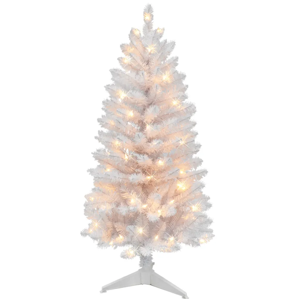 Pre-Lit Christmas Trees*The Holiday Aisle Gurmukh White Pine Christmas Tree With 70 Lights