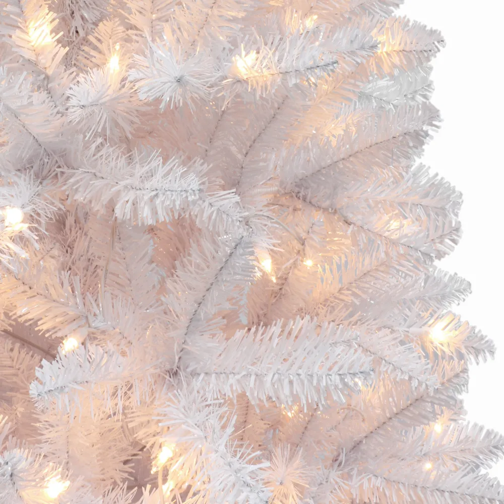 Pre-Lit Christmas Trees*The Holiday Aisle Gurmukh White Pine Christmas Tree With 70 Lights