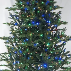 Pre-Lit Christmas Trees*The Holiday Aisle Hillwood Pine Led