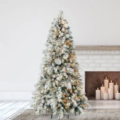Pre-Lit Christmas Trees*The Holiday Aisle Home Heritage Prelit Artificial Christmas Tree With Pinecones