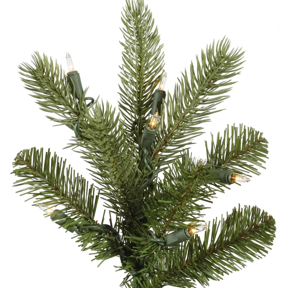 Pre-Lit Christmas Trees*The Holiday Aisle King Spruce Artificial Christmas Tree