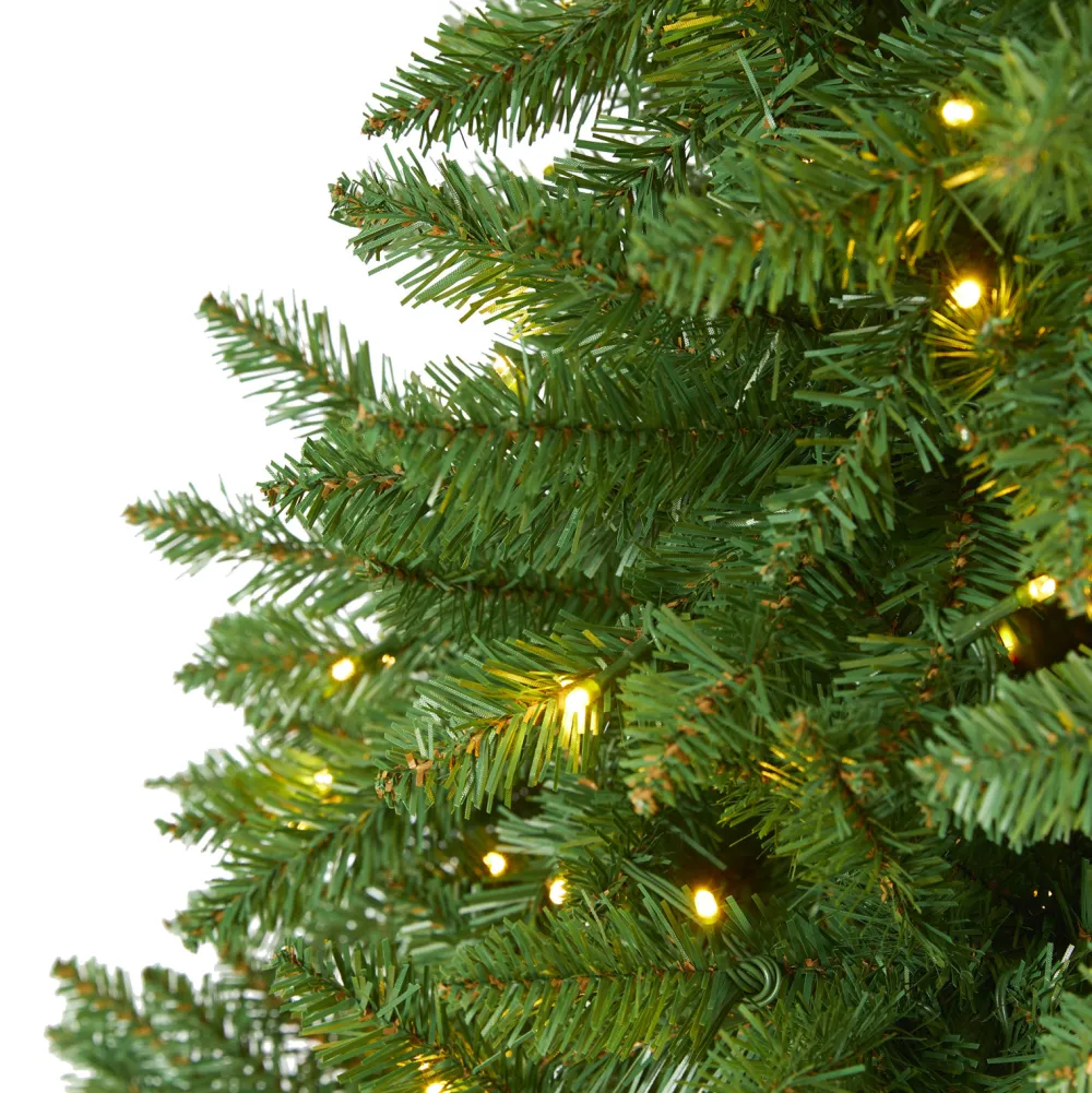 Pre-Lit Christmas Trees*The Holiday Aisle Lighted Artificial Fir Christmas Tree