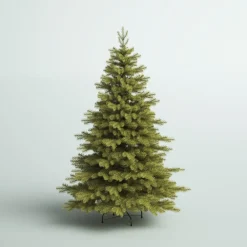 Pre-Lit Christmas Trees*Greyleigh Nordic Spruce Green Realistic Artificial Spruce Cashmere Christmas Tree