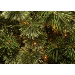 Pre-Lit Christmas Trees*The Holiday Aisle Omorodion 7.5' Green Pine Artificial Christmas Tree With 750 Clear/White Lights