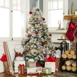 Pre-Lit Christmas Trees*The Holiday Aisle Pre-Lit Snow Flocked Artificial Christmas With Clear/White Lights