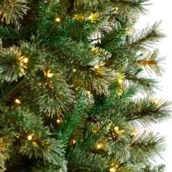 Pre-Lit Christmas Trees*The Holiday Aisle Slender Green Christmas Tree Led Steady/Constant Lights