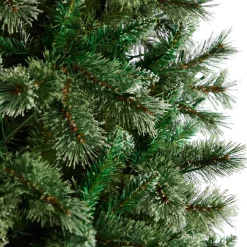 Pre-Lit Christmas Trees*The Holiday Aisle Slender Green Christmas Tree Led Steady/Constant Lights