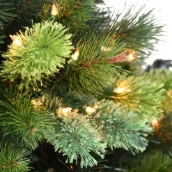 Pre-Lit Christmas Trees*The Holiday Aisle Slim Portland Pine 7.5' Green Pine Artificial Christmas Tree With 450 Clear/White Lights