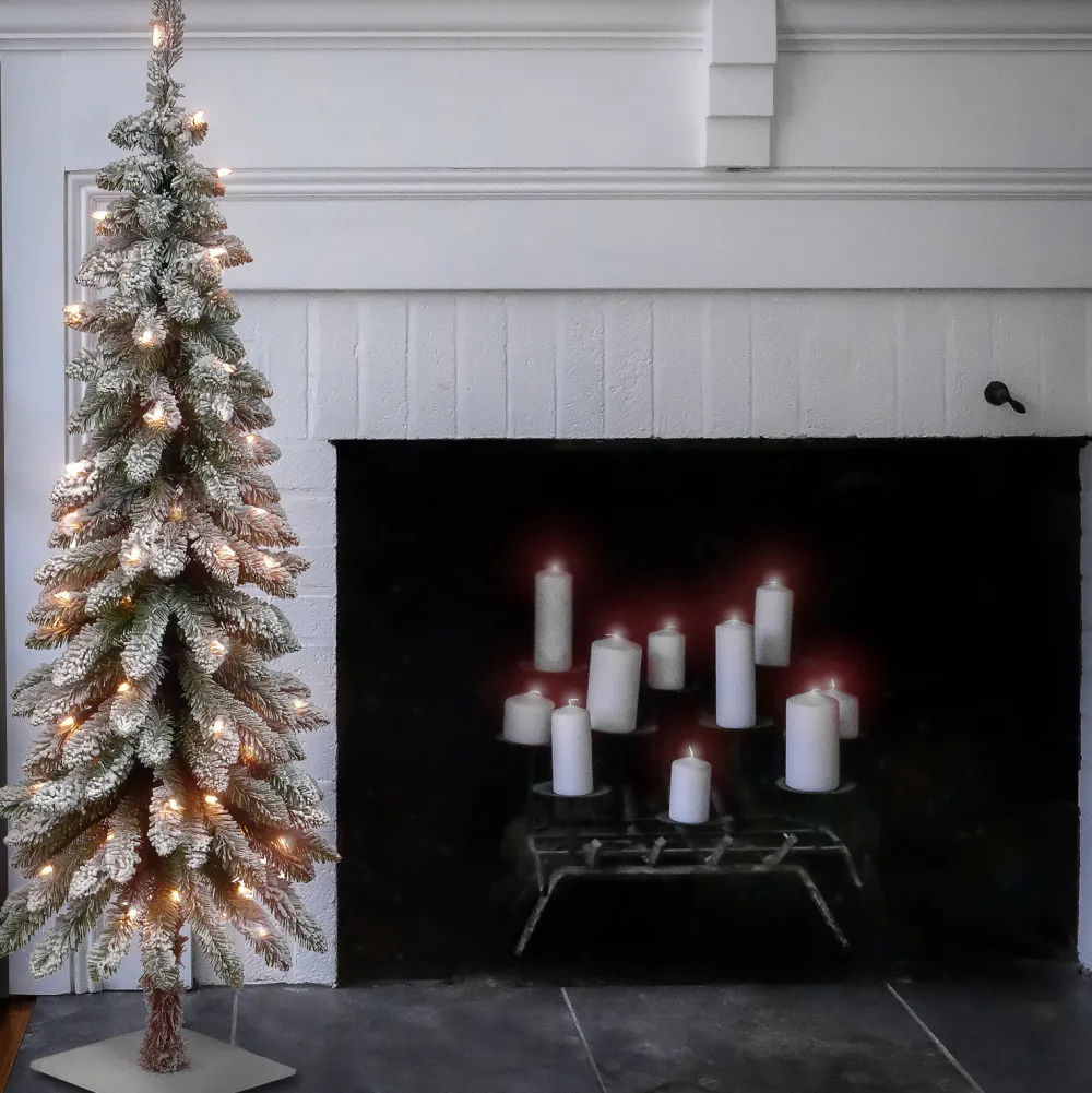 Pre-Lit Christmas Trees*The Holiday Aisle Snowy Downswept Forestree 4' Green Fir Artificial Christmas Tree With 50 Clear/White Lights