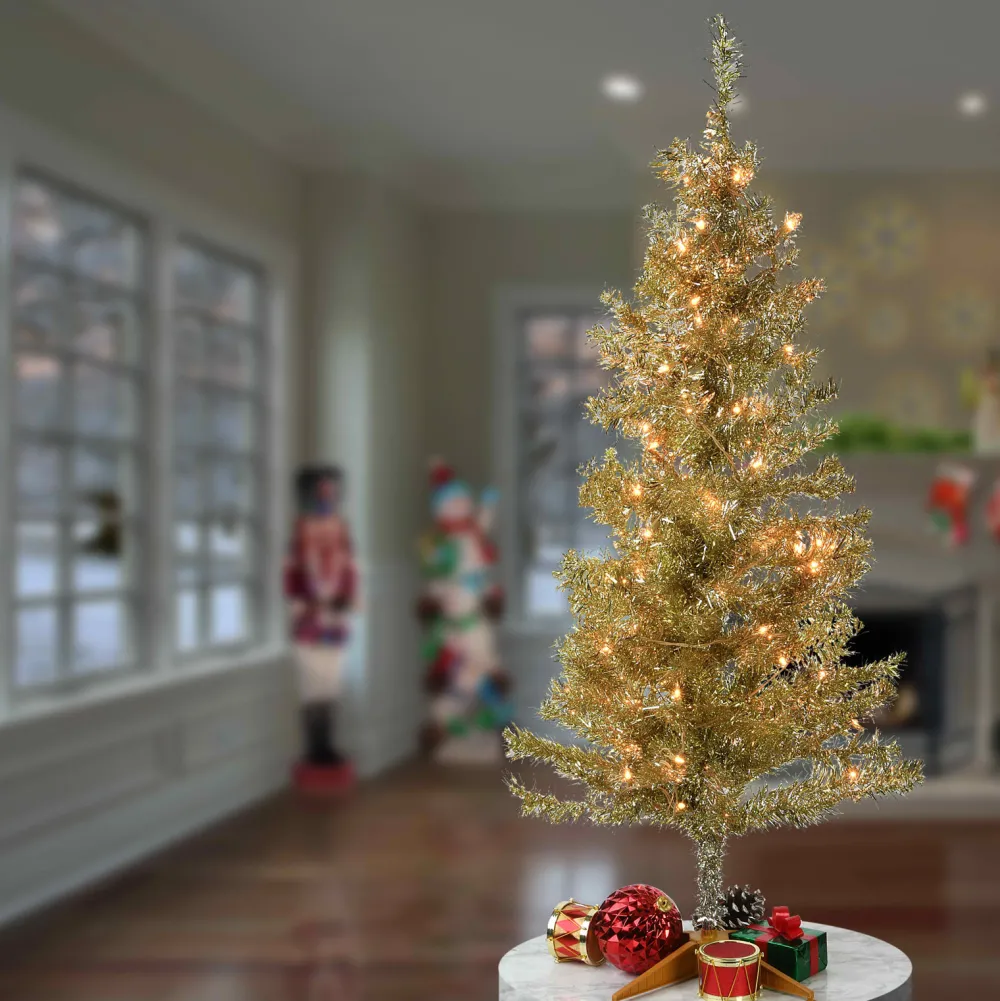 Pre-Lit Christmas Trees*The Holiday Aisle Tinsel Trees Champagne Pine Artificial Christmas Tree With 150 Clear/White Lights