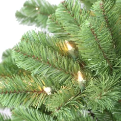 Pre-Lit Christmas Trees*Kelly Clarkson Home Vermont 7.5' Green Spruce Artificial Christmas Tree With 550 Clear/White Lights